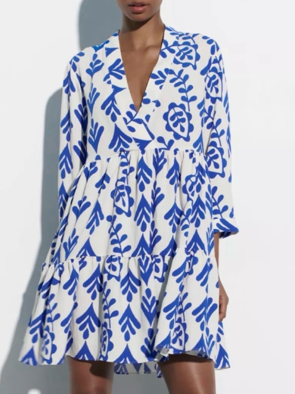 NWOT Zara Blue & White Floral-Print tiered Dress